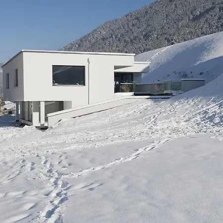 Robi Apartment