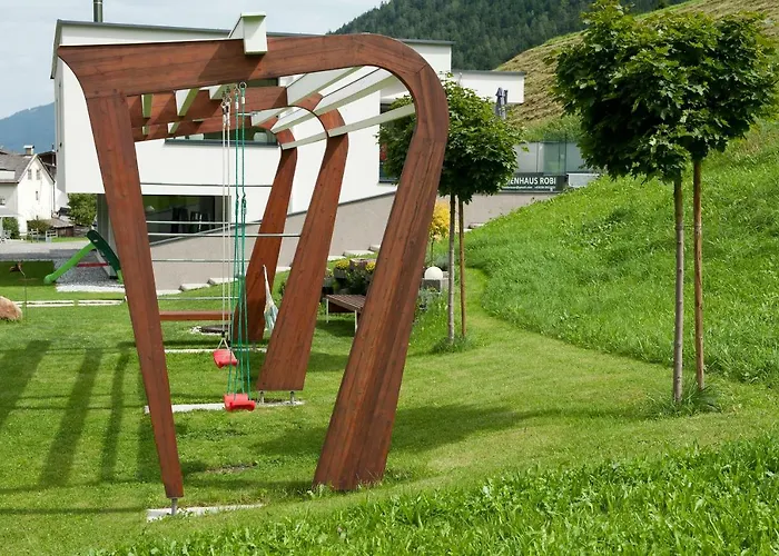 فيراينفوهنانغ روبي شقة *